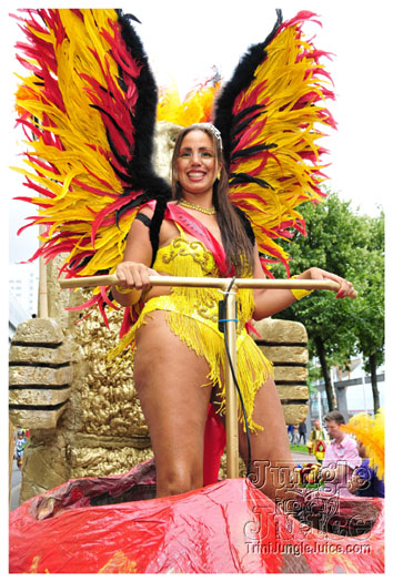 rotterdam_carnival_parade_2011-113