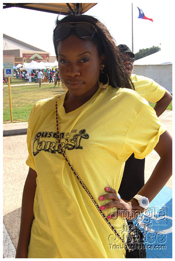 houston_parade_jul3_2011_pt1-002