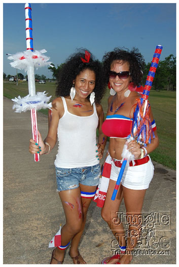 houston_parade_jul3_2011_pt1-014