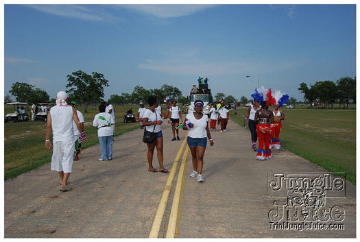 houston_parade_jul3_2011_pt1-016