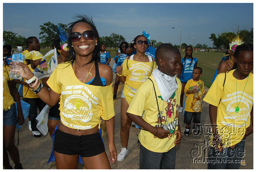 houston_parade_jul3_2011_pt1-034