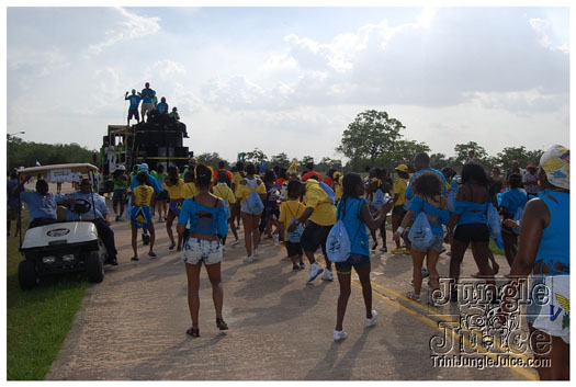 houston_parade_jul3_2011_pt1-040