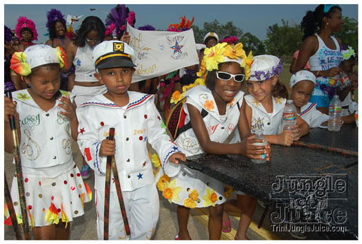 houston_parade_jul3_2011_pt1-050