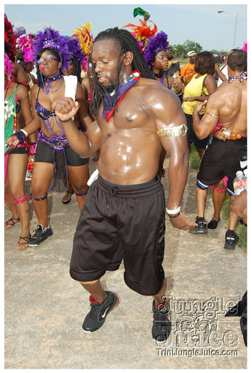 houston_parade_jul3_2011_pt1-068