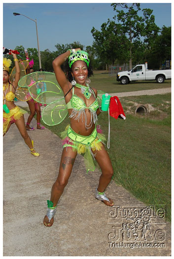 houston_parade_jul3_2011_pt1-103