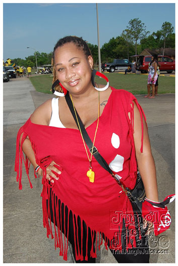 houston_parade_jul3_2011_pt1-125