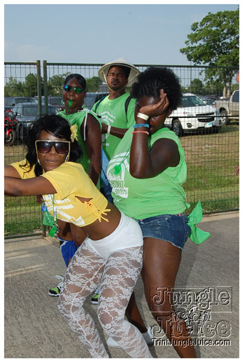 houston_parade_jul3_2011_pt1-152