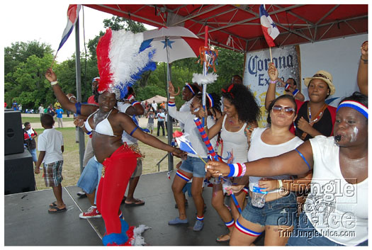houston_parade_jul3_2011_pt1-173