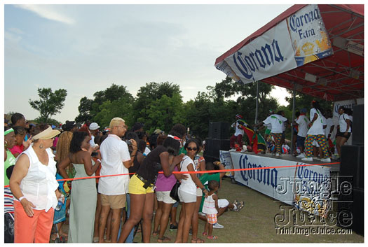 houston_parade_jul3_2011_pt1-186