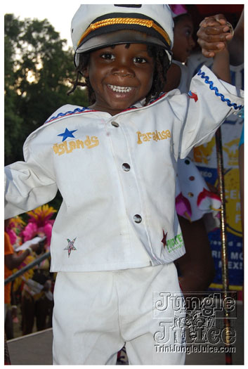 houston_parade_jul3_2011_pt1-196