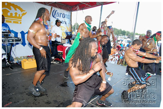 houston_parade_jul3_2011_pt2-013