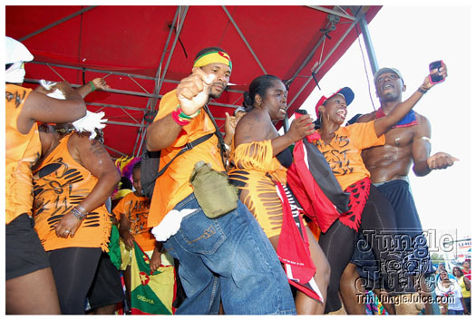 houston_parade_jul3_2011_pt2-018