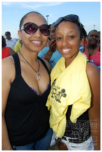 houston_parade_jul3_2011_pt2-019