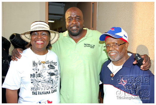 houston_parade_jul3_2011_pt2-052