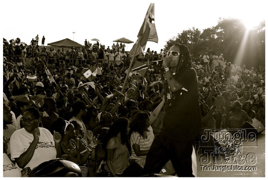 houston_parade_jul3_2011_pt2-058