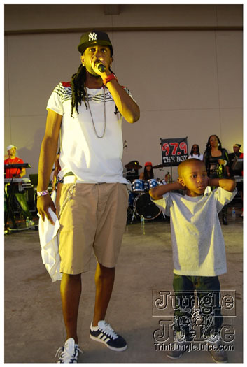 houston_parade_jul3_2011_pt2-100