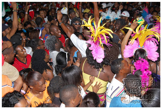 houston_parade_jul3_2011_pt2-134