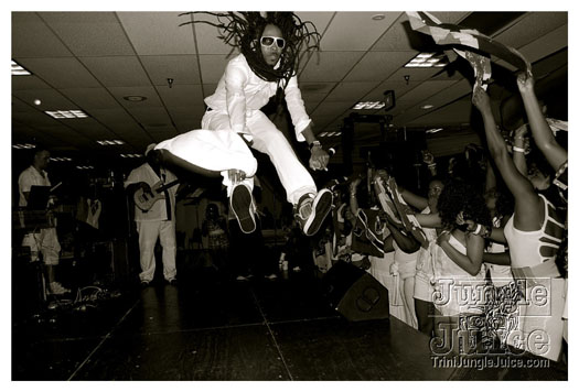 ultra_glo_houston_jun30-065