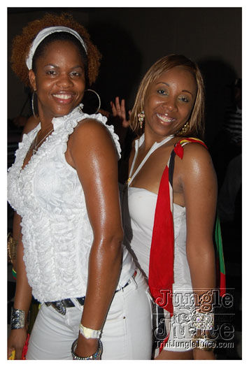 ultra_glo_houston_jun30-135