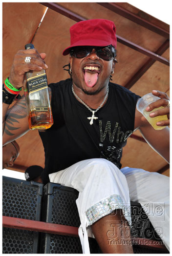 bacchanal_ja_roadmarch_2011_pt3-012