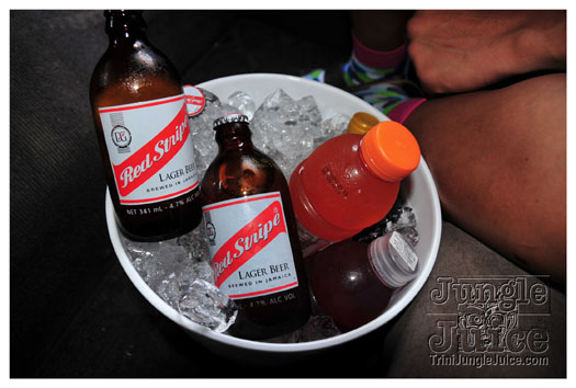 bacchanal_ja_extras_2011-015