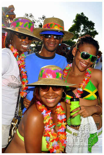 beach_jouvert_2011-031