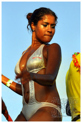 beach_jouvert_2011-092
