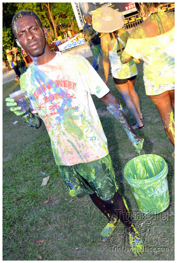 beach_jouvert_2011-113