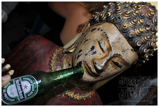 au_bal_masque_jan28-007