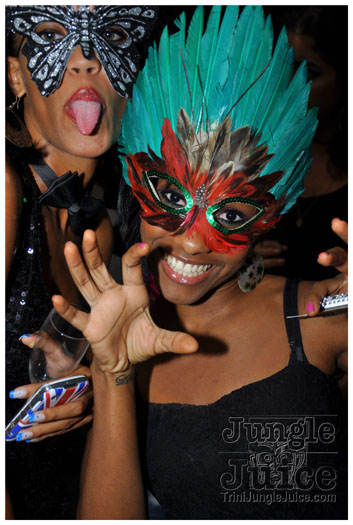 au_bal_masque_jan28-036