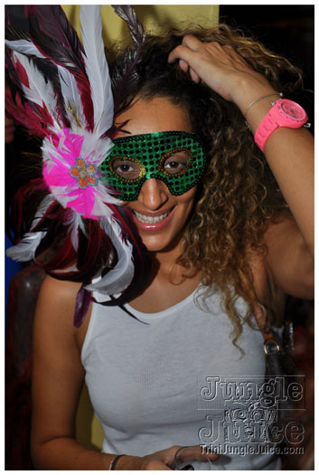 au_bal_masque_jan28-037