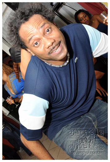 au_bal_masque_jan28-054