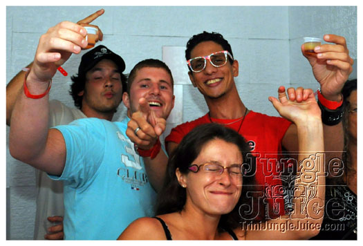 be_fresh_ice_party_apr2-119