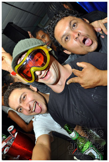 be_fresh_ice_party_apr2-135