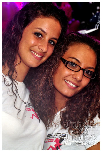 bliss_summer_tour_2011_part2-098