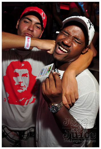 bliss_summer_tour_2011_part2-135