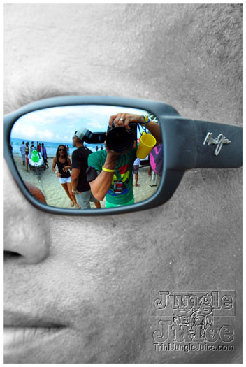 jet_attitud_jun11-007