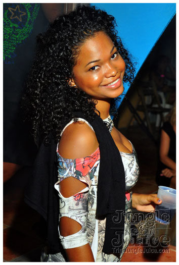 jet_attitud_jun11-015