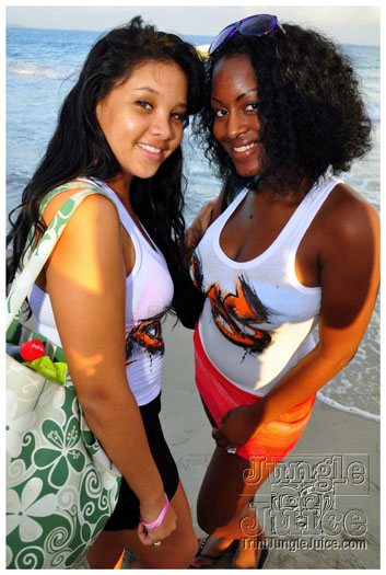 jet_attitud_jun11-070