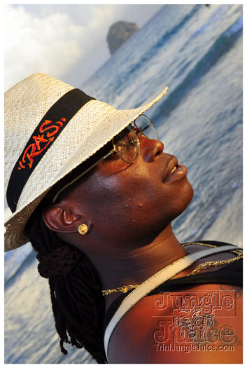 jet_attitud_jun11-072