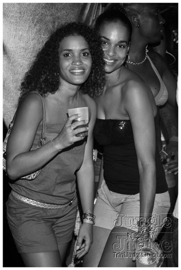 jet_attitud_jun11-133