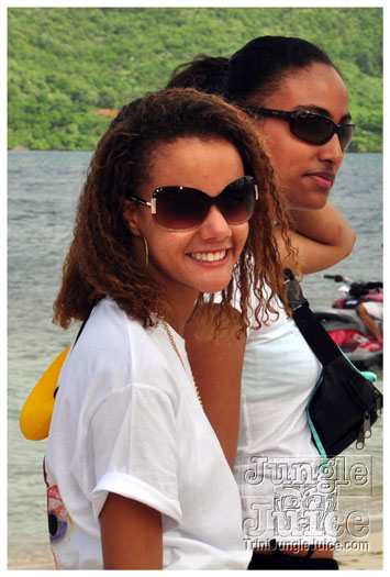 mercury_beach_2011_pt1-025