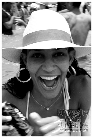 mercury_beach_2011_pt2-090