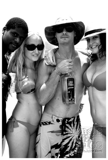 mercury_beach_2011_pt2-116