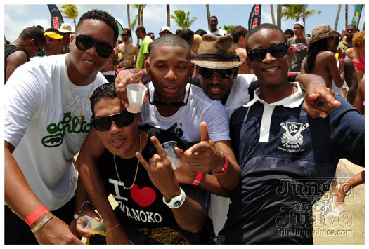 mercury_beach_2011_pt2-117