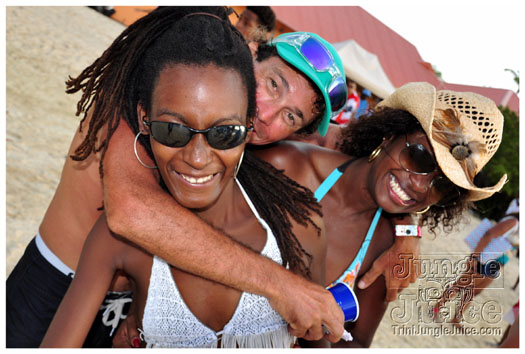 mercury_beach_2011_pt3-038