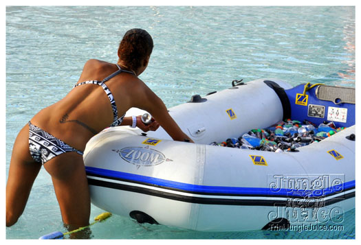 this_is_moet_2011_pt1-036