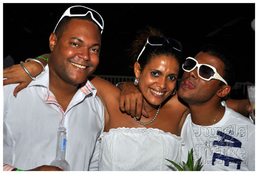 this_is_moet_2011_pt1-120