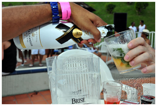 this_is_moet_2_jul02-091