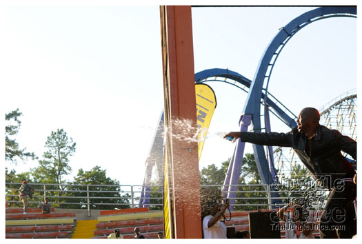 tempo_turns_six_jul10-007